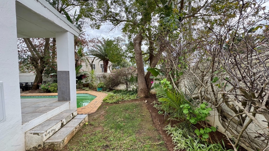 To Let 4 Bedroom Property for Rent in La Pastorale Western Cape